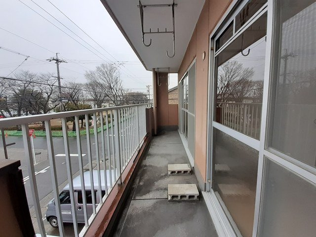 パークサイドマンション吉田のバルコニー|開放的で明るい空間を演出してくれるバルコニーです