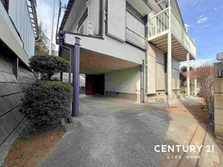 【前面道路含む現地写真】 | 前面道路含む現地写真です