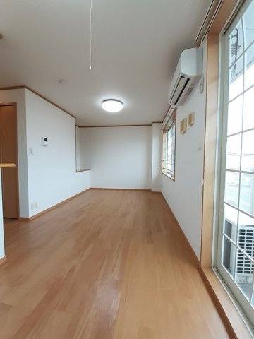 ウィルレジデンスⅢ2階｜温水洗浄便座 防犯カメラ 浴室乾燥機 エアコン