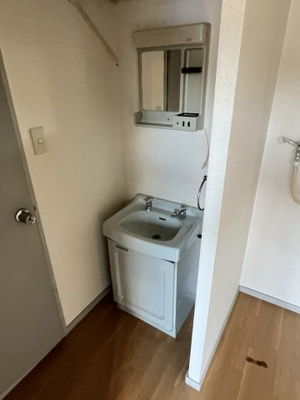 【独立洗面台】 | ビーラインイソベ