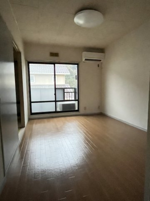 【居間・リビング】 | ビーラインイソベ