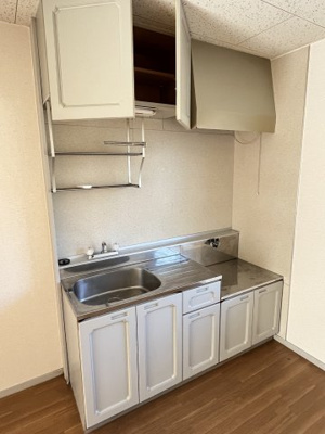 【キッチン】 | ビーラインイソベ