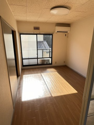 【居間・リビング】 | ビーラインイソベ