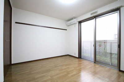 【洋室】 | モデラート