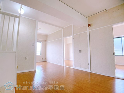 【居間・リビング】 | 成川ビル 第1館【名古屋市賃貸・ペット可】