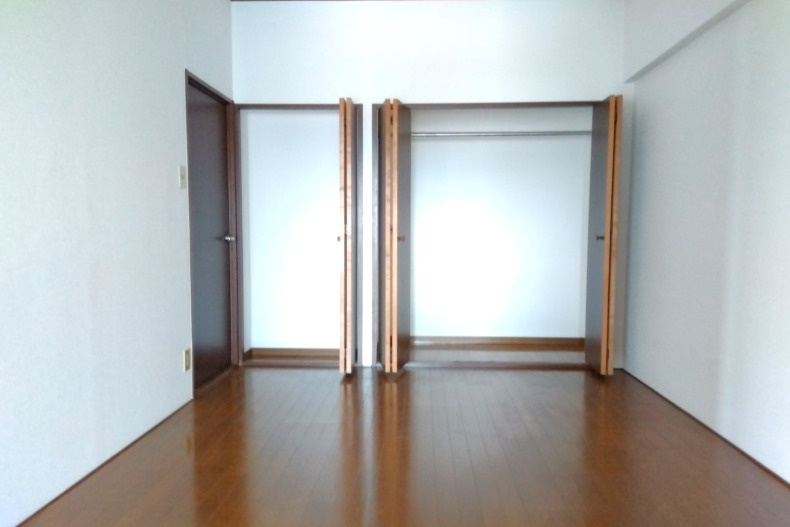 長門石スカイマンション【キャッシュバック対象物件】の収納|大きなものも収納できそうです