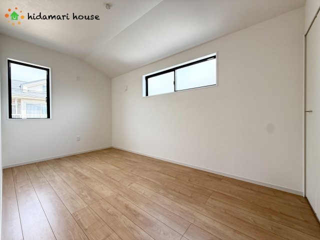 桶川市朝日3期　新築戸建　GRACE01の子供部屋|2階洋室：5.6帖