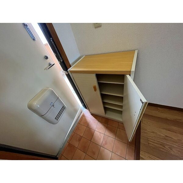 リンピア江口の玄関