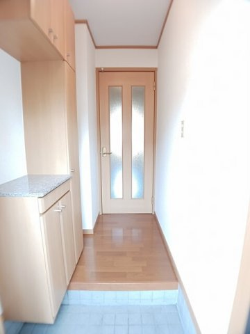 アバンツァートの玄関