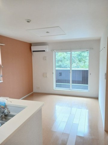 サニーヒル・Ａの居間・リビング|使いやすい居間です