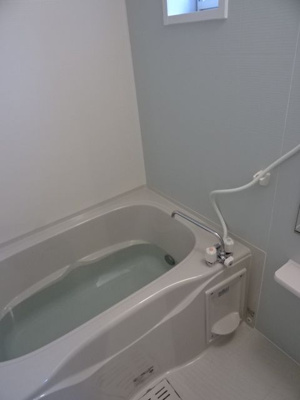 【浴室】 | レフィナードルーチェ