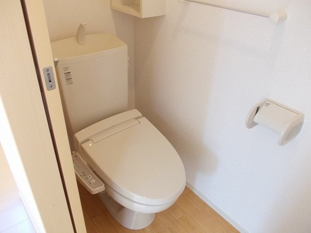 落ち着いたトイレです
