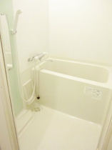 風呂。部屋によって異なるため、現況を優先いたします。