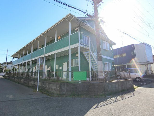 サンパレスの外観