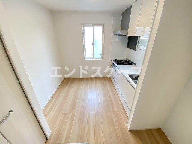 ルッソの居間・リビング|高崎、前橋エリアのお部屋探しはエンドスケープまで！お客様の理想お聞かせ下さい♪