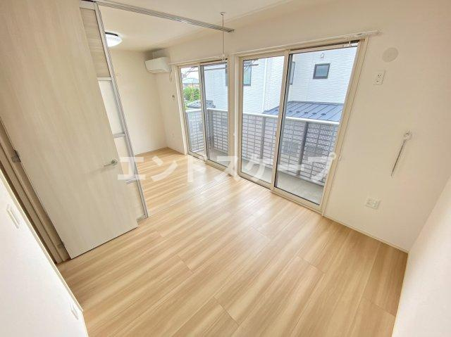 ルッソの居間・リビング|高崎、前橋エリアのお部屋探しはエンドスケープまで！お客様の理想お聞かせ下さい♪