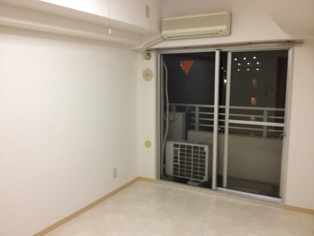 大塚ダイカンプラザの居間・リビング