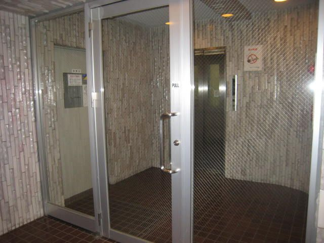 大塚ダイカンプラザのエントランス