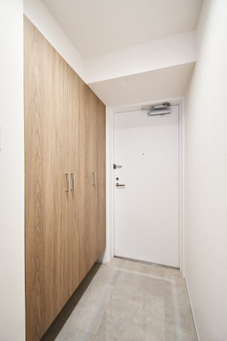 オーベル大宮・東宮原の玄関