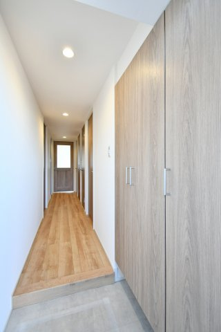 オーベル大宮・東宮原の玄関