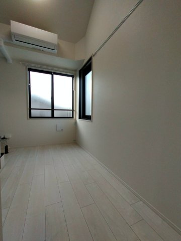 ザ・ヒルズ中野の居間・リビング