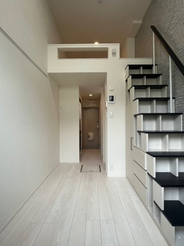 【居間・リビング】 | ハーモニーテラス上井草Ⅳ | 別号室イメージの為、現状を優先致します。