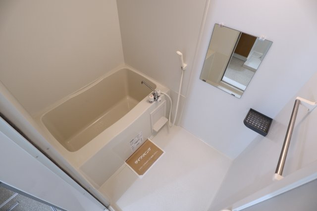 アルコバレーノ潤和の浴室