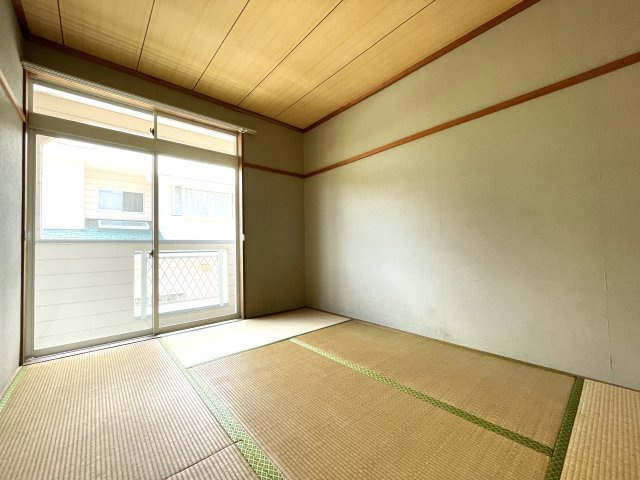 太陽のすまいるの和室