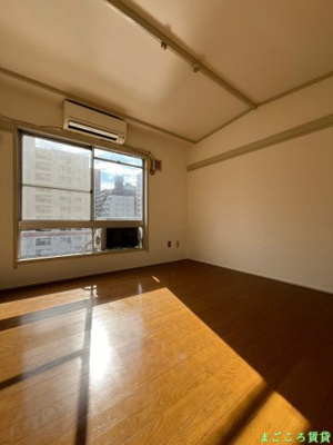 【洋室】 | 道頓堀プラザ