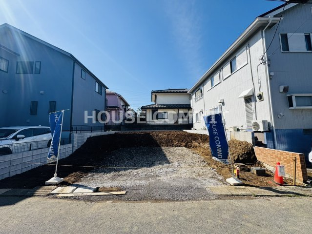 旭が丘二丁目　新築戸建ての前面道路含む現地写真