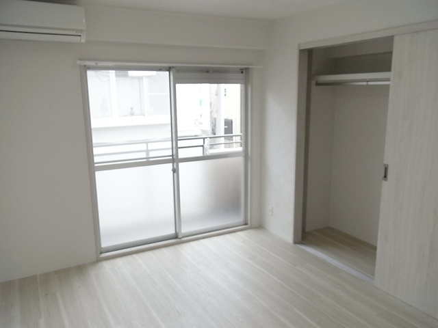 シンフォニー１２の洋室