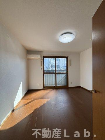 パラッツォ・Kの居間・リビング|1回のお部屋の写真です。