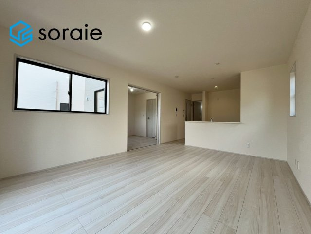 川越市下小坂　全5棟　新築戸建　リーブルガーデンの居間・リビング|4/18撮影