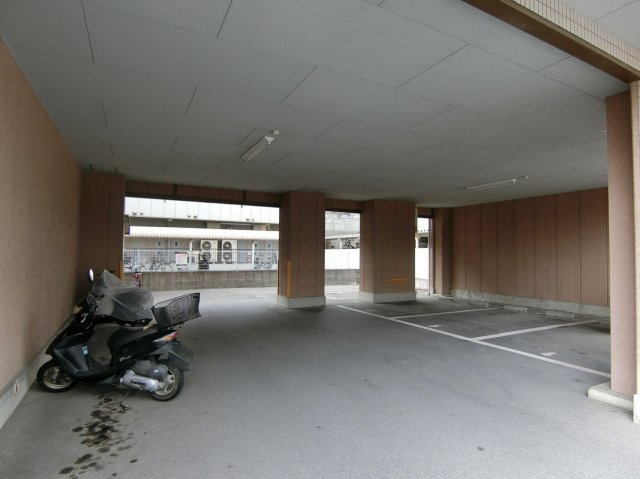 パルコート若園の周辺