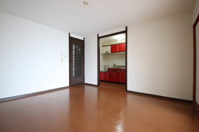 【居間・リビング】 | グランドハイツ杉田Ⅱ