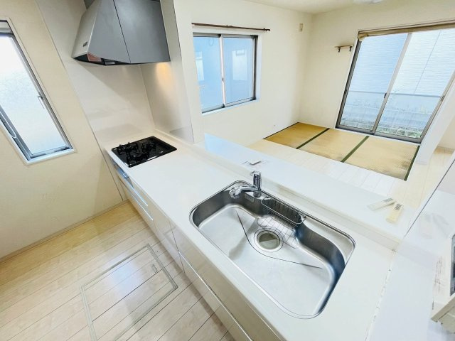 幸田町菱池のキッチン