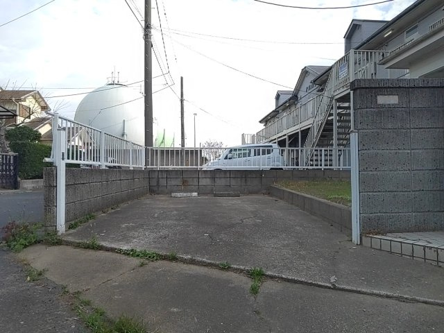 九十九里町片貝　中古戸建の駐車場|駐車場があるので、車を買う予定の方も安心です