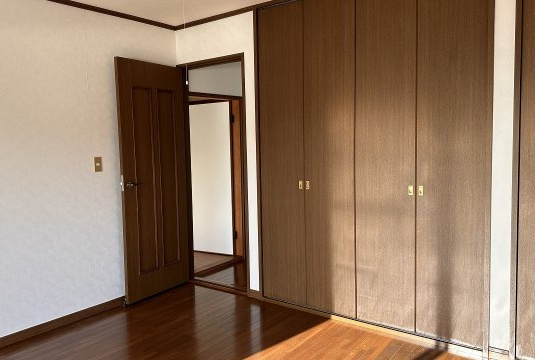九十九里町片貝　中古戸建の洋室