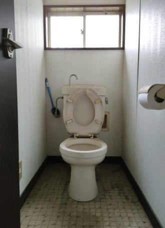 九十九里町片貝　中古戸建のトイレ|ゆったりとした空間のトイレです