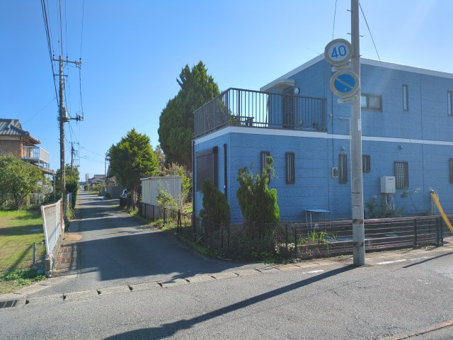 九十九里町小関　中古戸建の前面道路含む現地写真|前面道路含む現地写真です