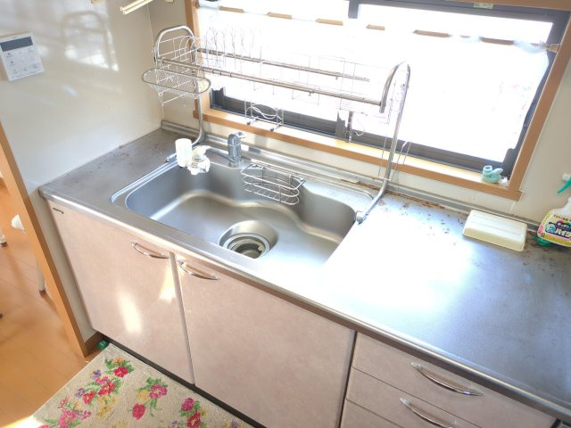 九十九里町小関　中古戸建のキッチン|きれいなキッチンです