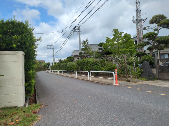 東金市宿　中古戸建の前面道路含む現地写真