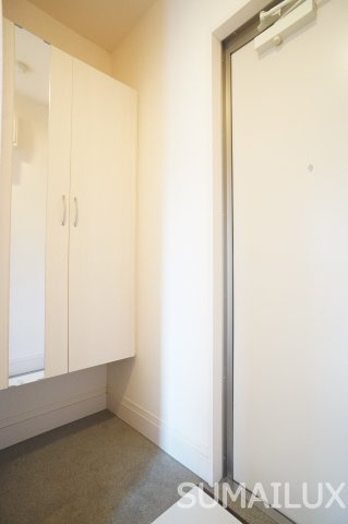 熊本市南区八幡１１丁目のアパートの玄関