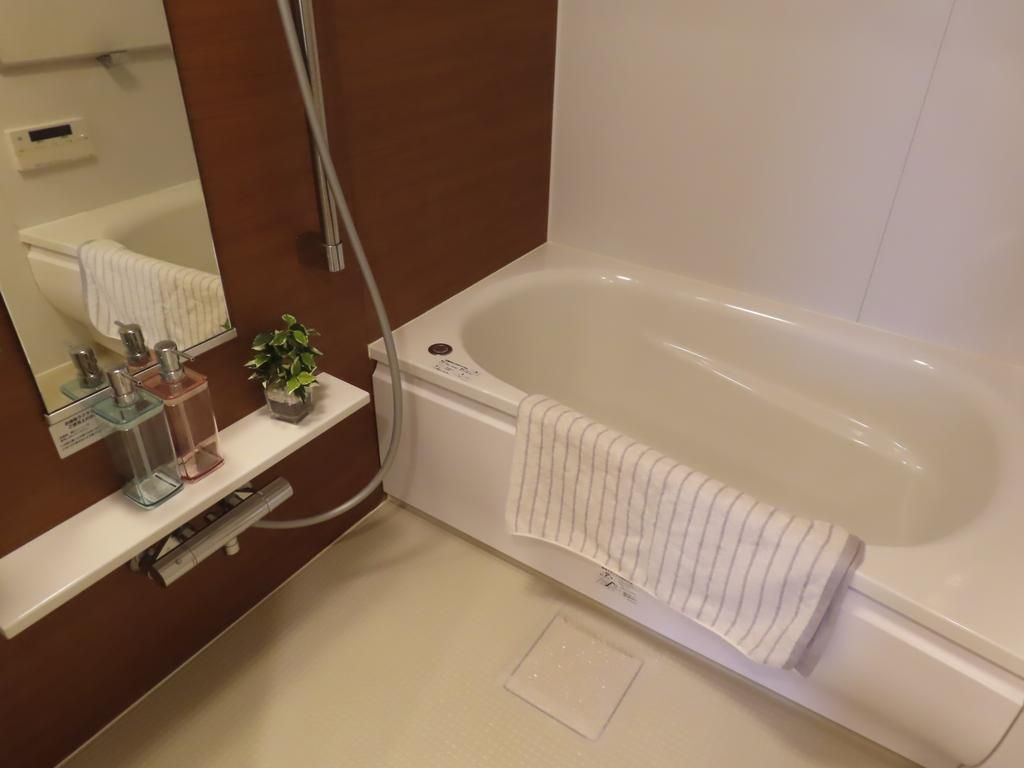 三鷹市野崎２丁目の中古マンションの浴室