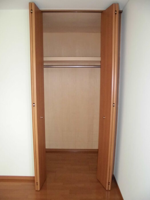 エピナール B棟の収納|洋室7.5帖収納