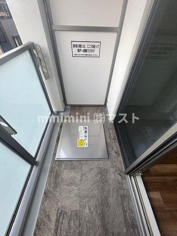 クローバー・グランツ弁天町のバルコニー