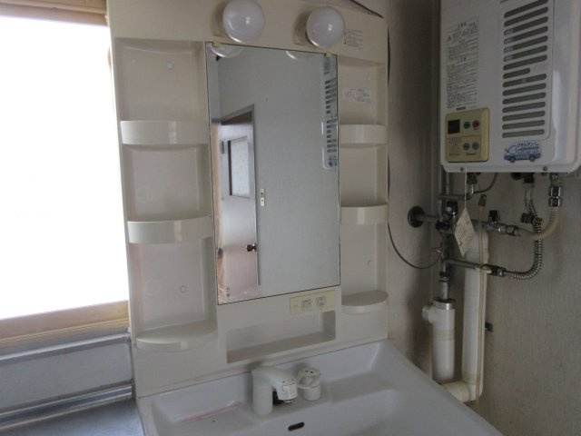 藤本貸家 の独立洗面台