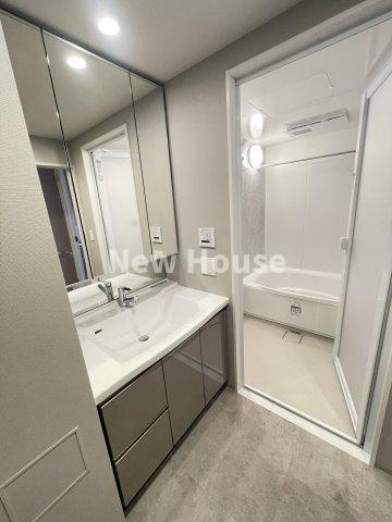 ロイヤルパークス赤羽ノースの洗面所