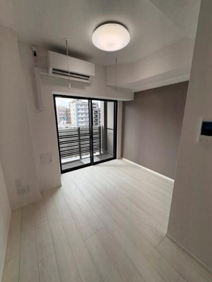 【居間・リビング】 | ＬＵＭＥＥＤ横濱末吉町