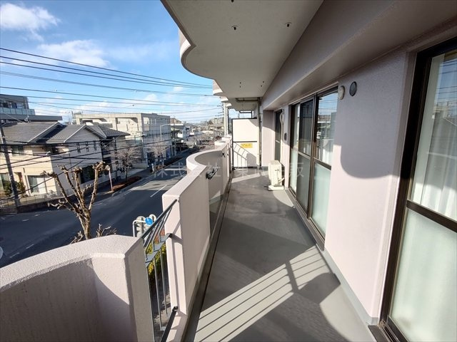 【バルコニー】 | アステールふじみ野壱番館 | お洗濯にも便利なバルコニー付き